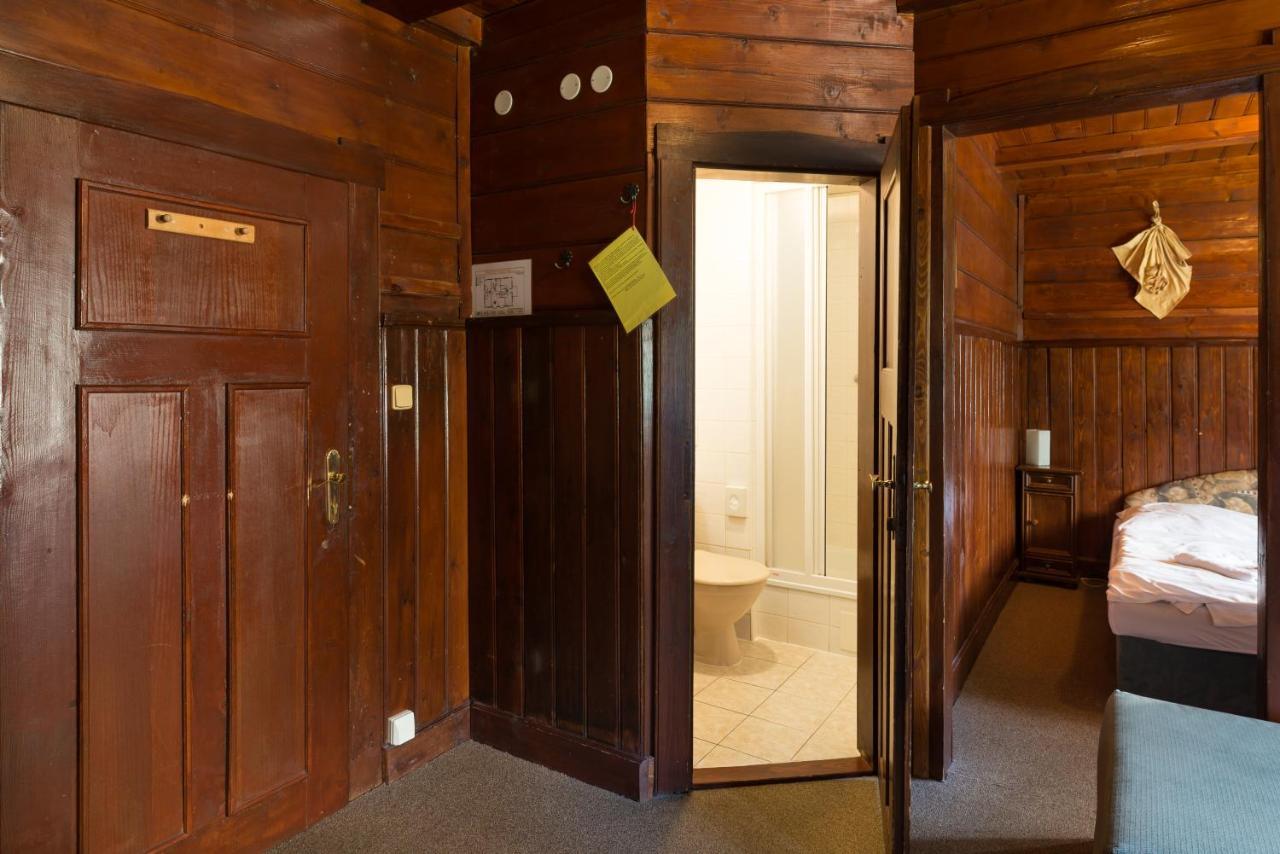 Hotel Diana スピンドレルフ・ムリン エクステリア 写真