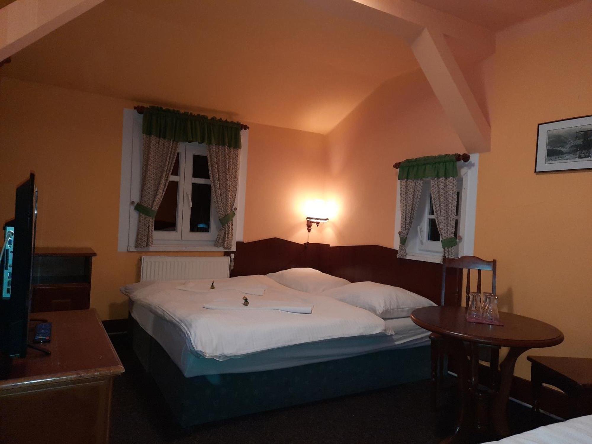 Hotel Diana スピンドレルフ・ムリン エクステリア 写真