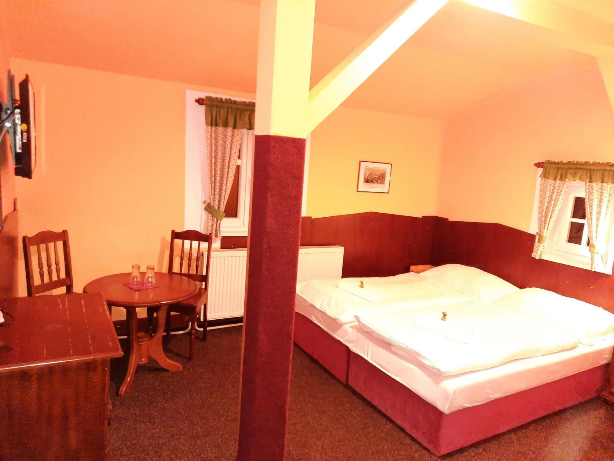 Hotel Diana スピンドレルフ・ムリン エクステリア 写真